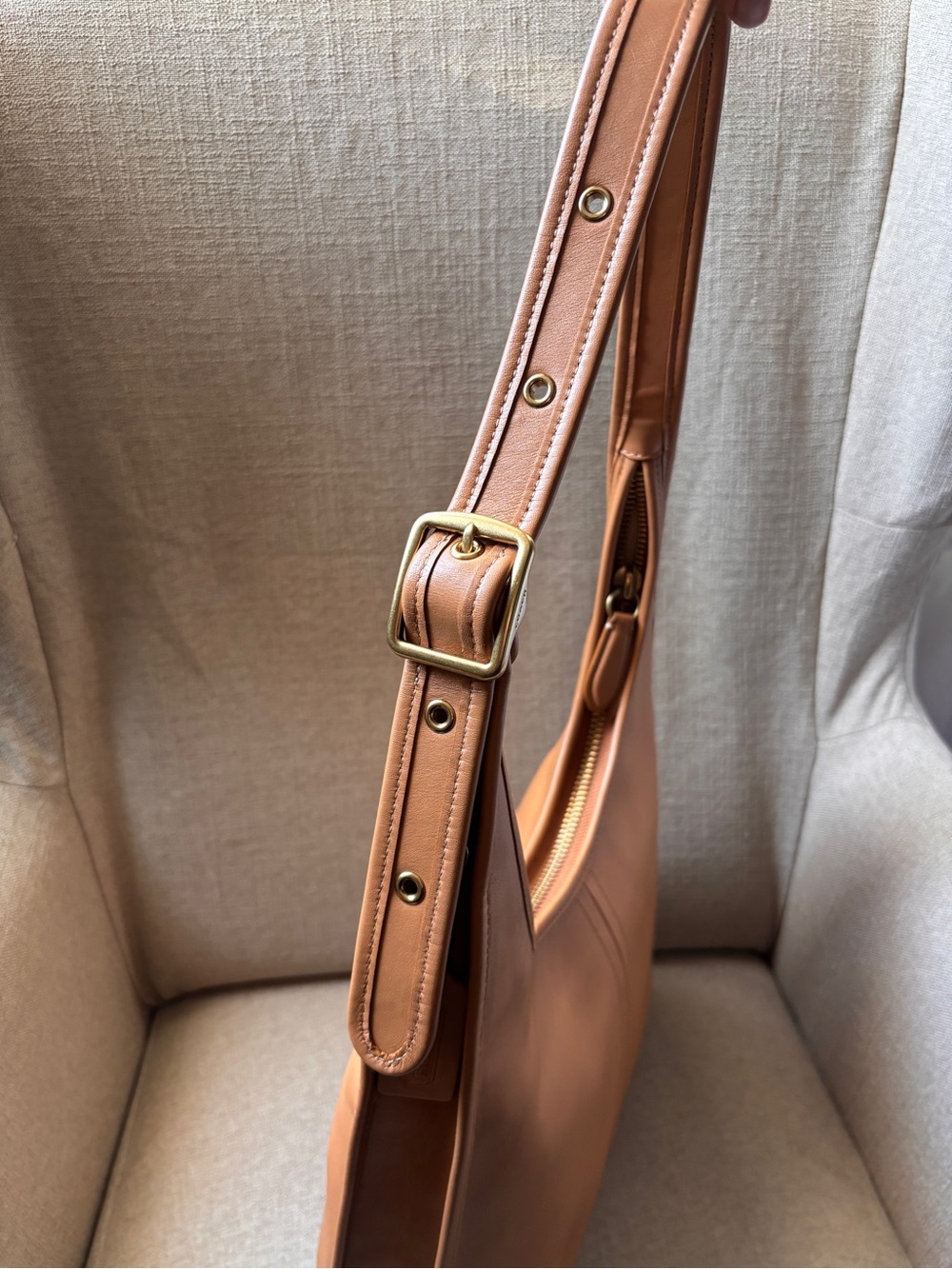 Coach Ergo Shoulder Bag 33 in Natural - Picture 3 of 15